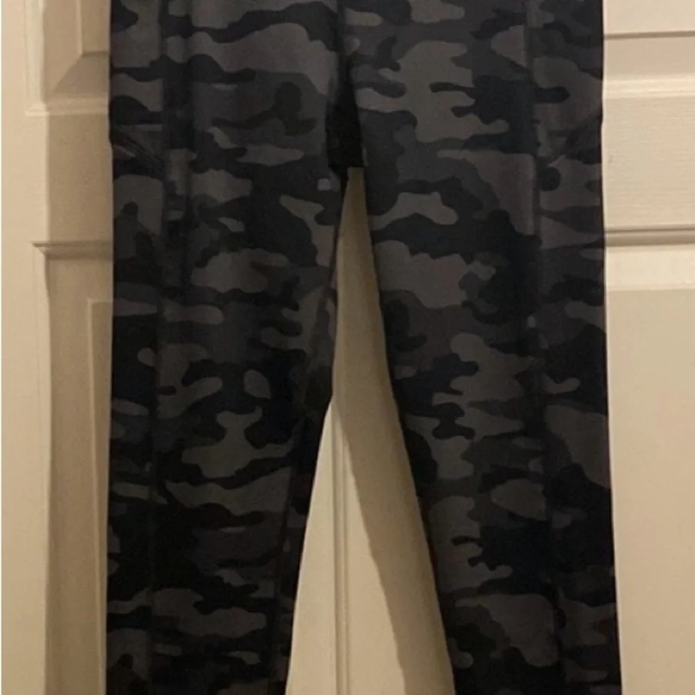 Gap Teen Fleece Lined Camouflage Leggings